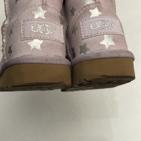 UGG WINTER CLASSIC BOOTS SHORT II BABY 9 MHTS-2 YRS SIZE 6 - Picture 11 of 14